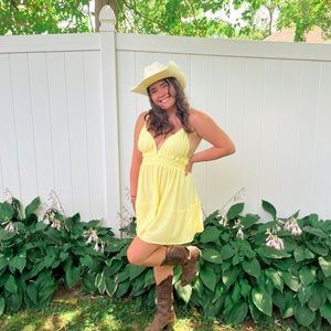 Meet your Posher, Chloe